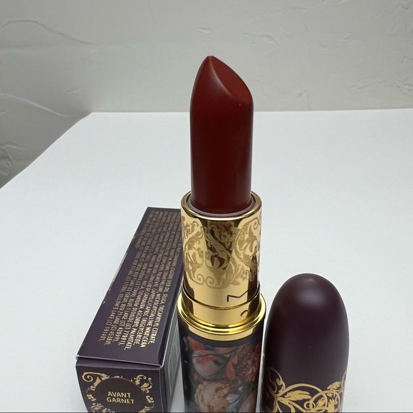 MAC Tempting Fate Collection “Avant Garnet” LE - Picture 4 of 9